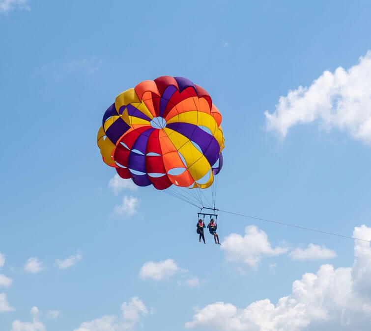 tour-listing-details-slide